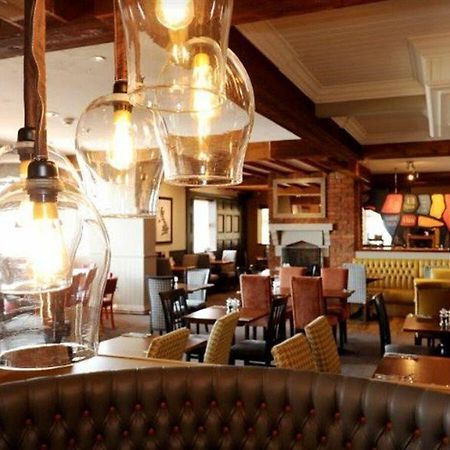 Premier Inn Premier Inn Southend Airport מראה חיצוני תמונה