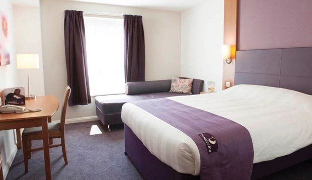 Premier Inn Premier Inn Southend Airport מראה חיצוני תמונה